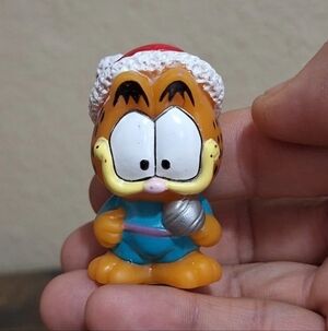 Vintage 80s Garfield Vinyl Pencil Topper/Figurine
